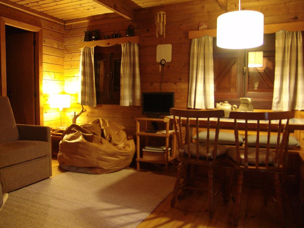Cabana De Santo Antonio Guest House Вила Нова де Сервейра Екстериор снимка